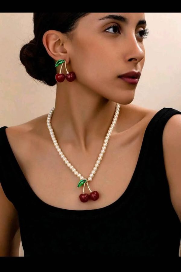 Set Elegante de Collar y Aretes con Colgante de Cereza Francesa Dulce - Image 5